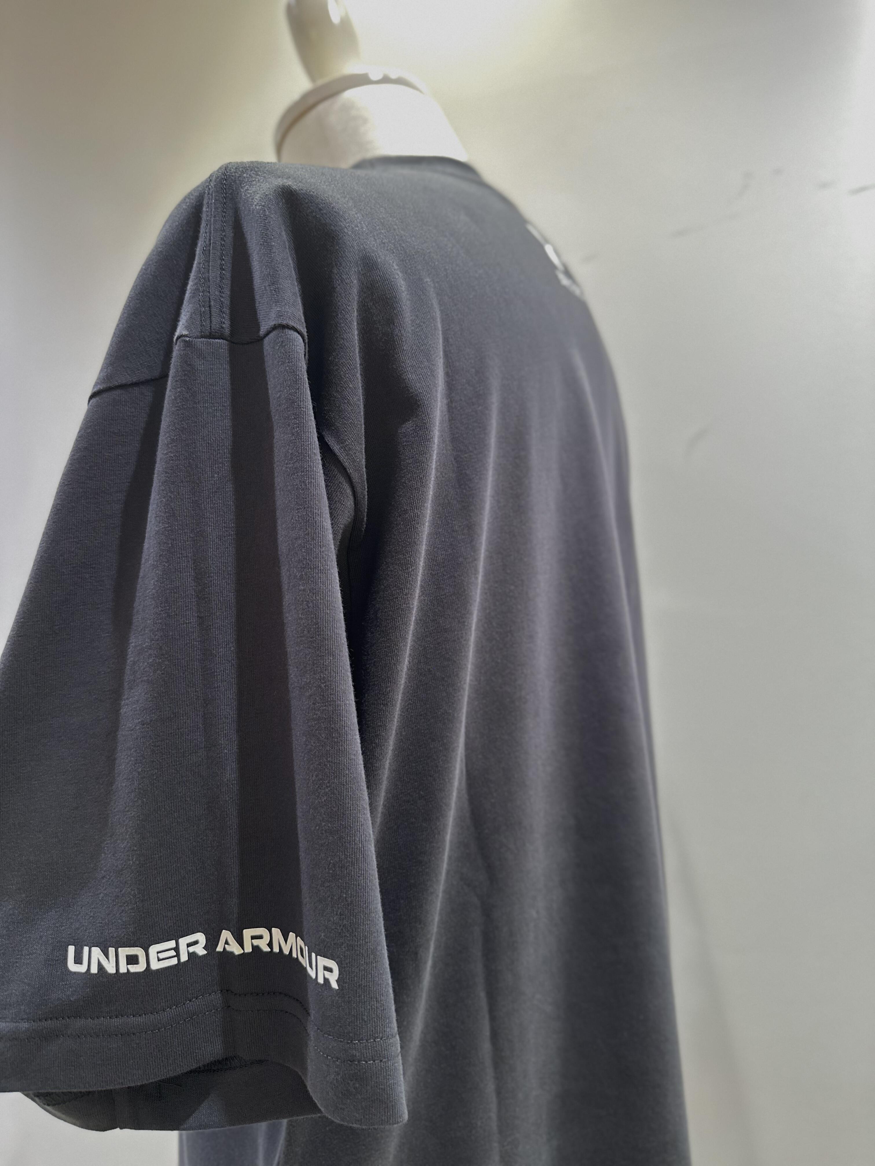 Balenciaga(袖ロゴ アンダーアーマー).JPG