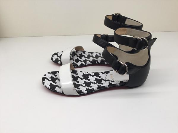 ChristianLouboutinサンダル