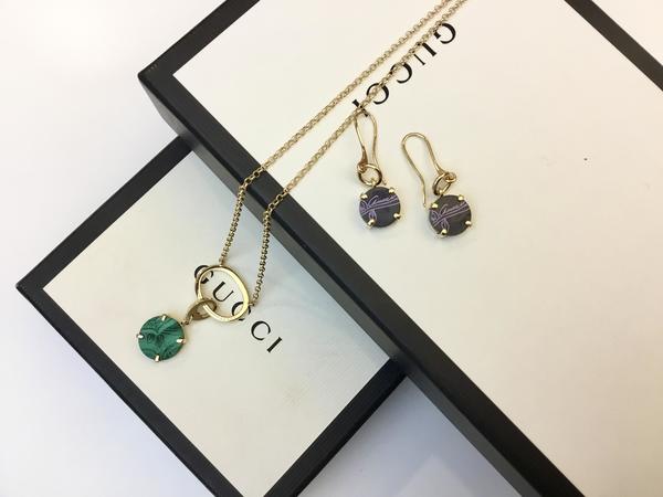 GUCCI　ネックレス