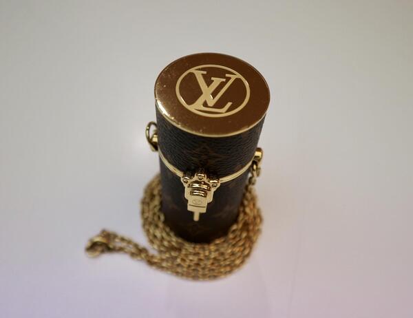 LOUIS VUITTON小物