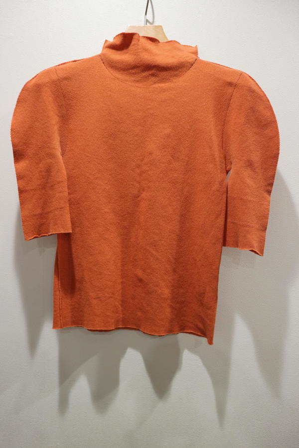 ISSEY MIYAKE　ニット