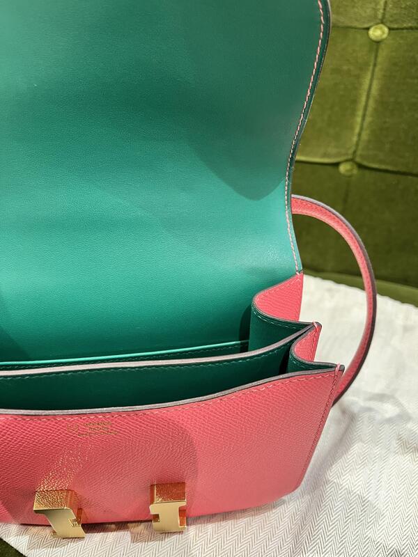 コンスタンスミニ