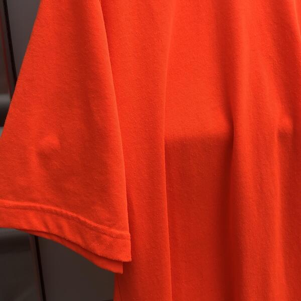 BALENCIAGA　Tシャツ