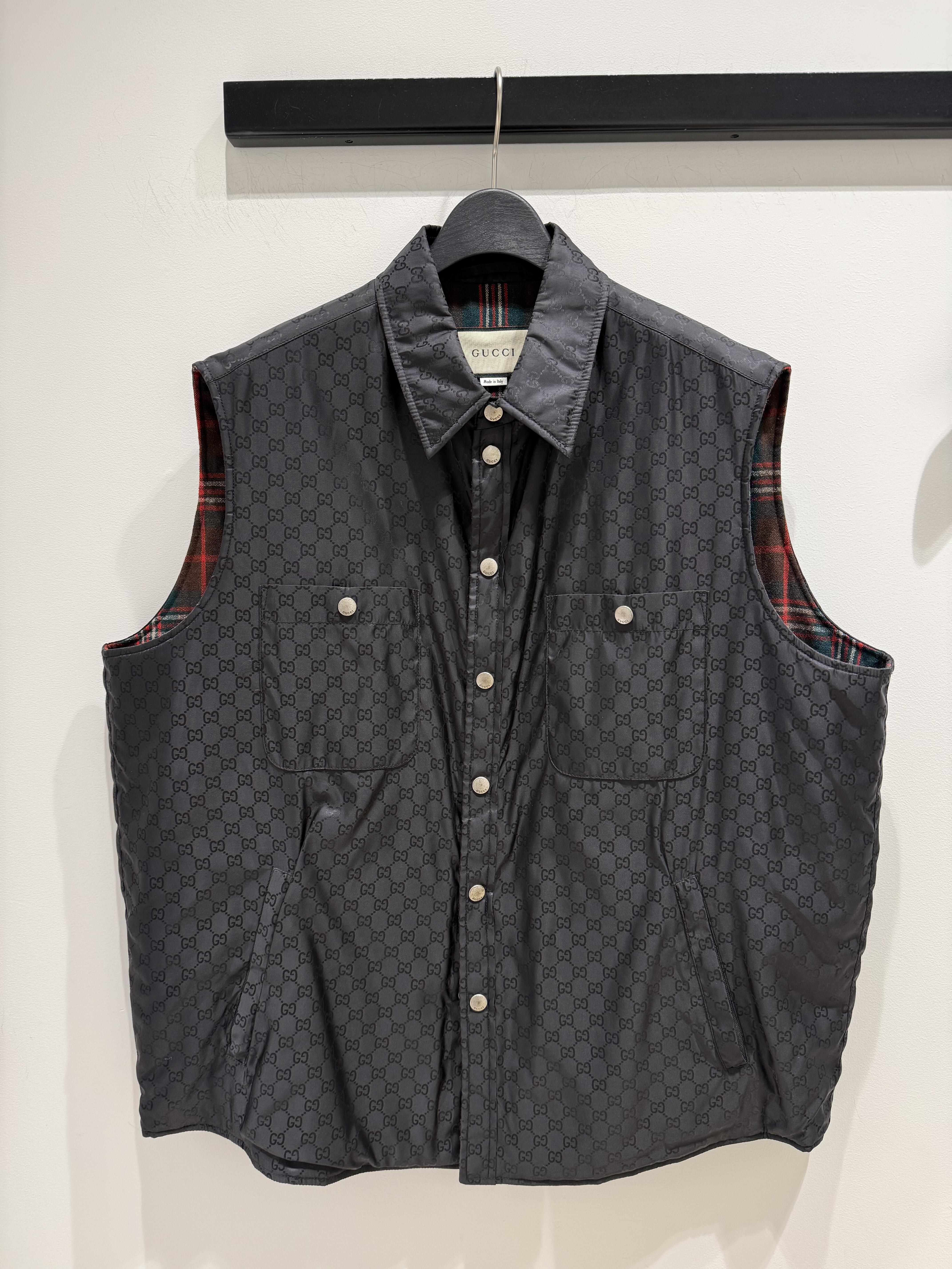 GUCCI　ノースリーブ　ブルゾン