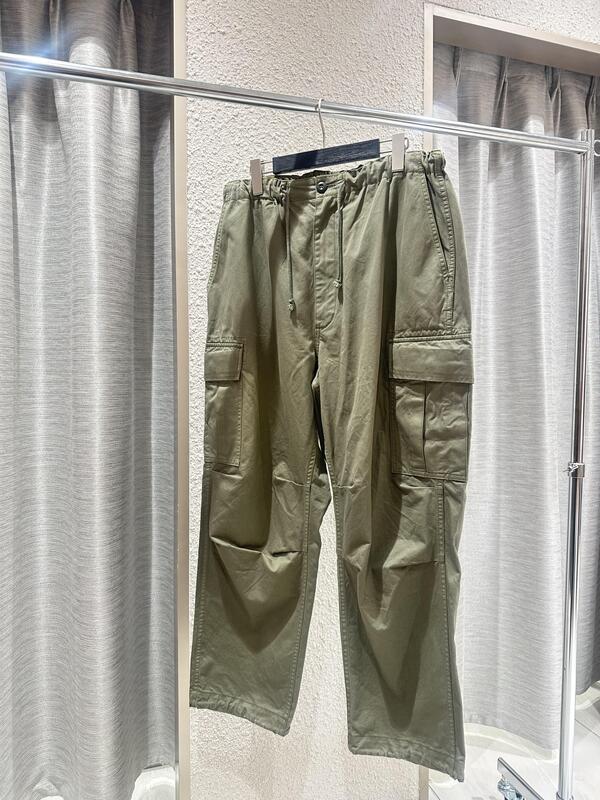 COMME des GARCONS HOMME パンツのサムネイル画像