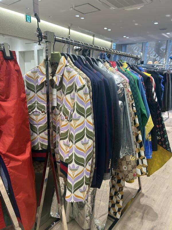 gucci ポップアップ