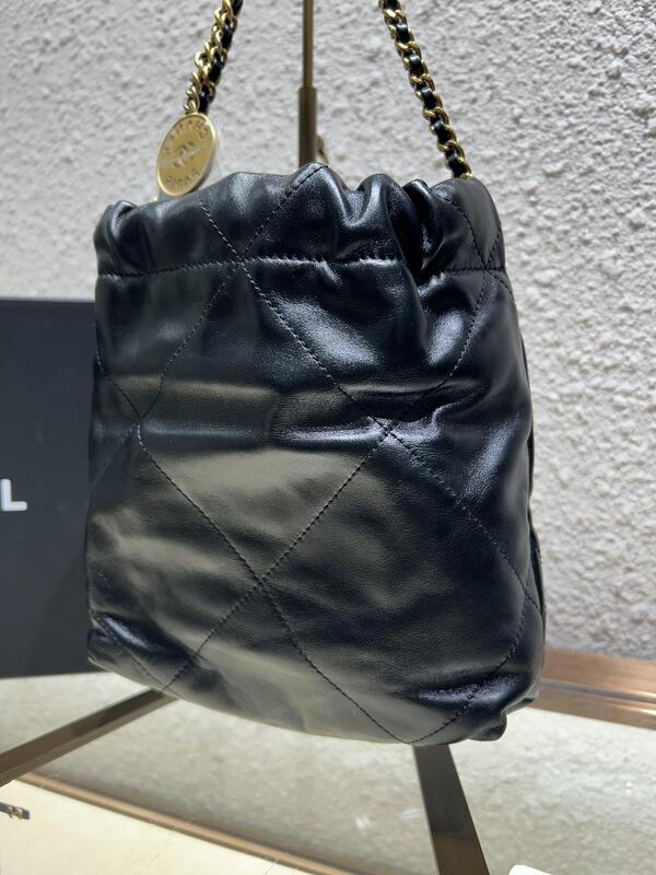 CHANEL22