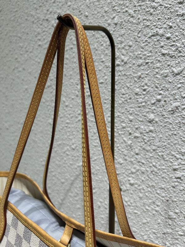 LOUIS VUITTON　ネヴァーフル