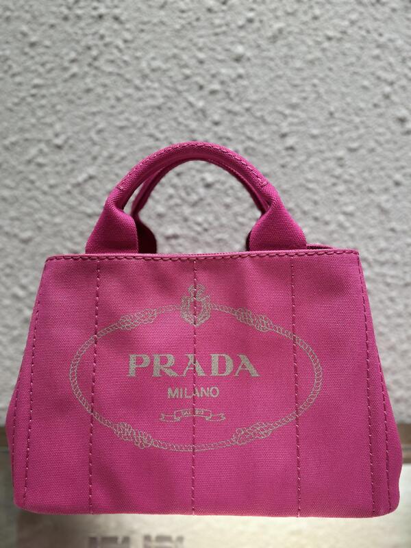 PRADA　カナパトート