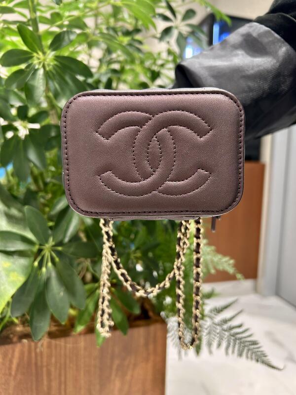 CHANEL　バニティバッグ