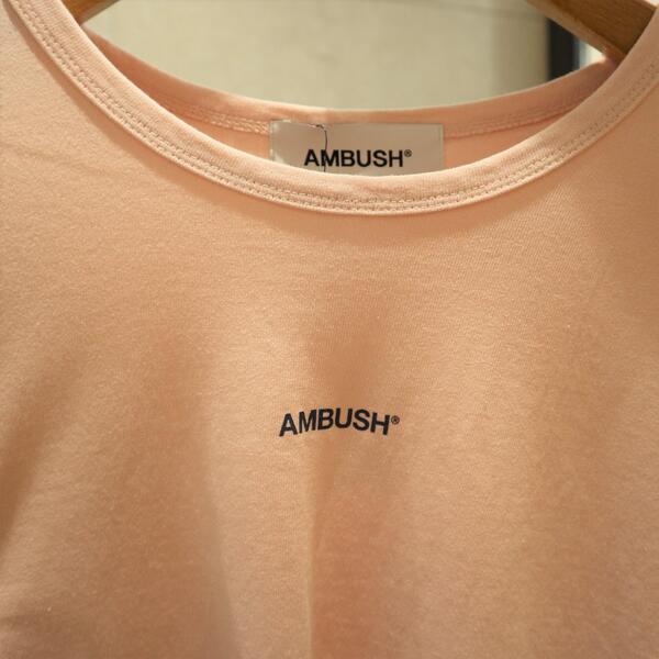 AMBUSH Tシャツ