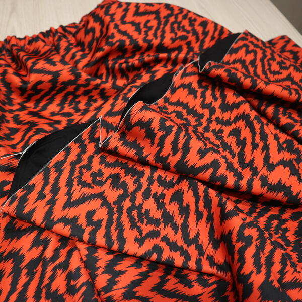 COMME des GARCONS スカート