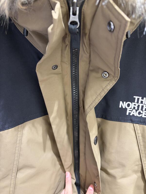THE NORTH FACE ダウンジャケット