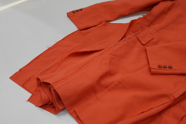 COMME des GARCONS HOMME PLUS ジャケットのサムネイル画像