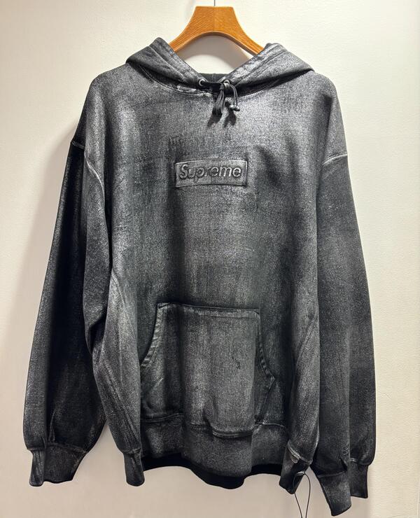 Supreme フーディ