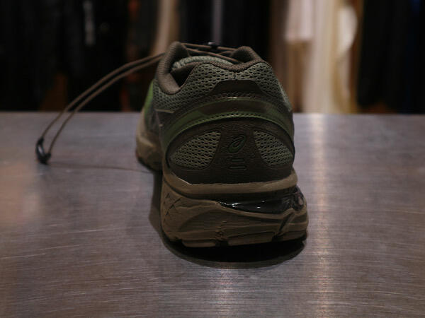 SAN SAN GEAR スニーカー