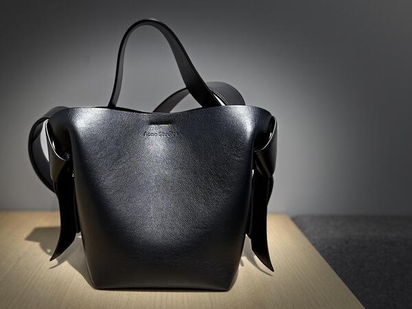 Acne Studios バッグのサムネイル画像