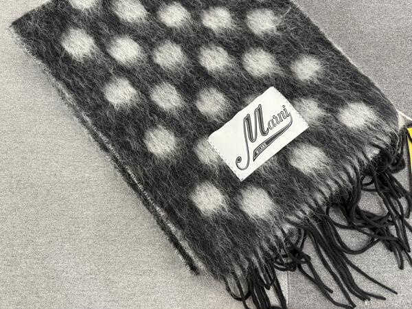 MARNI　マフラー