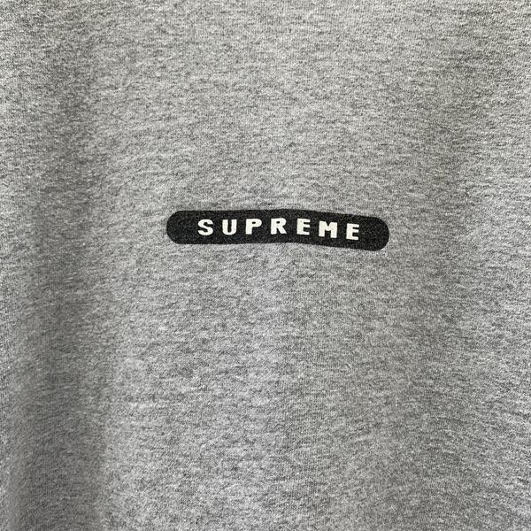 SupremeTシャツ