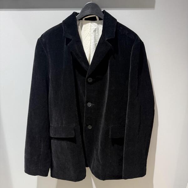 【CASEY CASEY】 素材と時間を纏う 