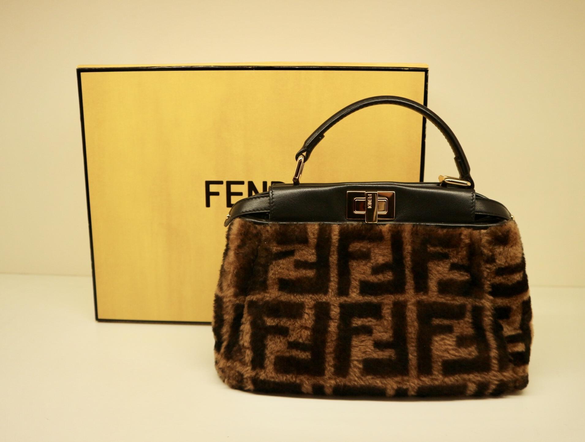 FENDI】ピーカブーで秋を感じて｜【公式】ブランド古着・中古通販は 