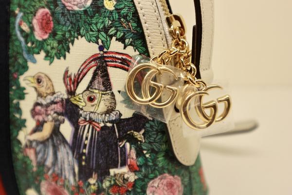 GUCCIバッグ