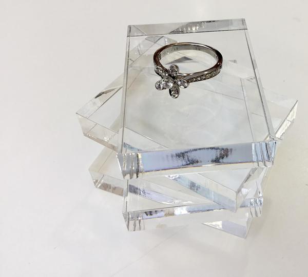 Van Cleef&Arpels アクセサリー