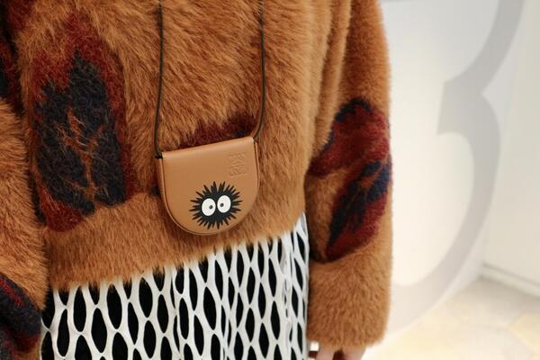LOEWEバッグ