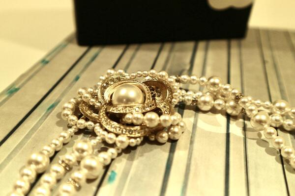CHANELパールネックレス