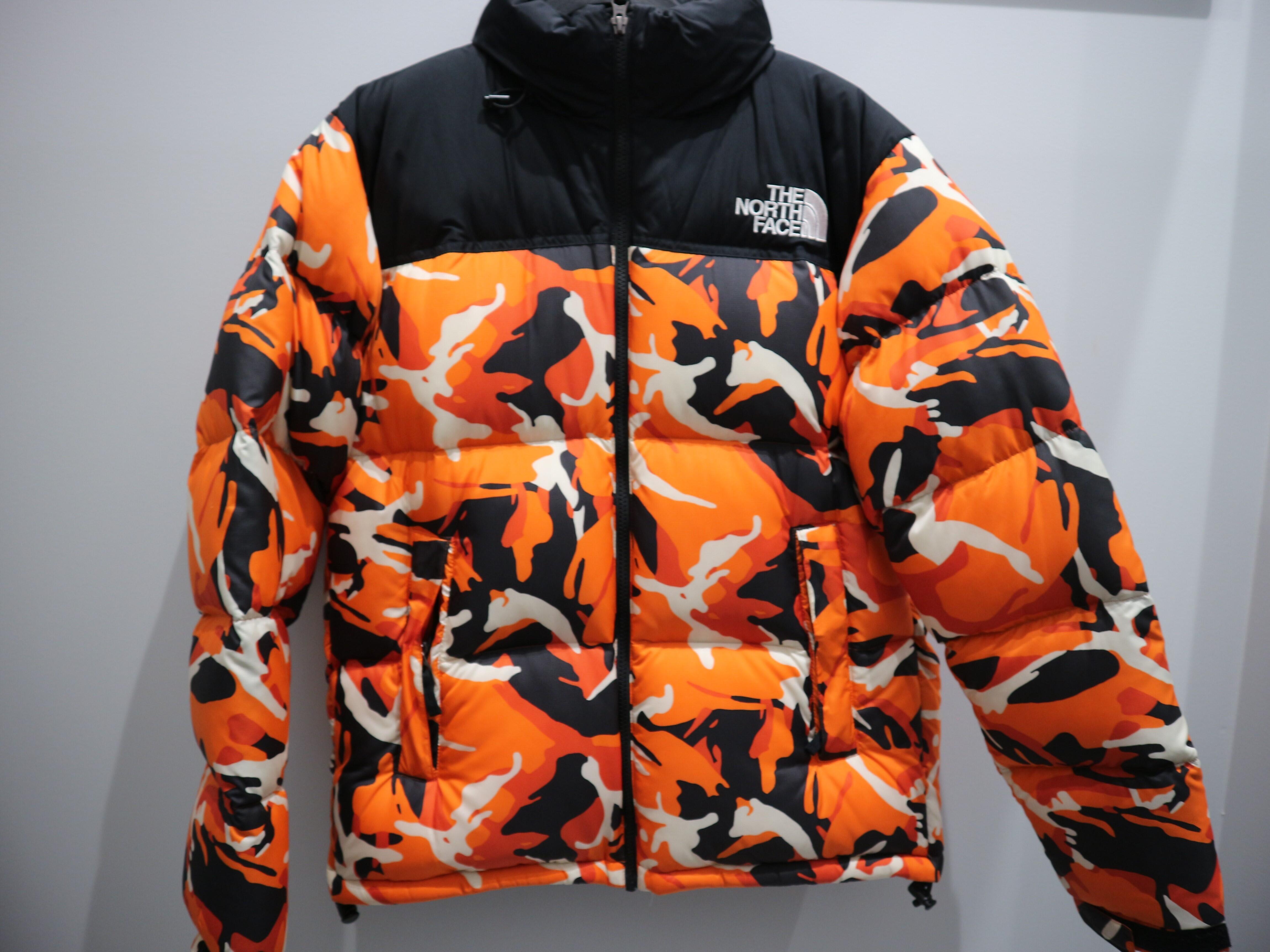 ぶ*う様 THE NORTH FACE ダウンジャケット M オレンジ・カモフラ THE 