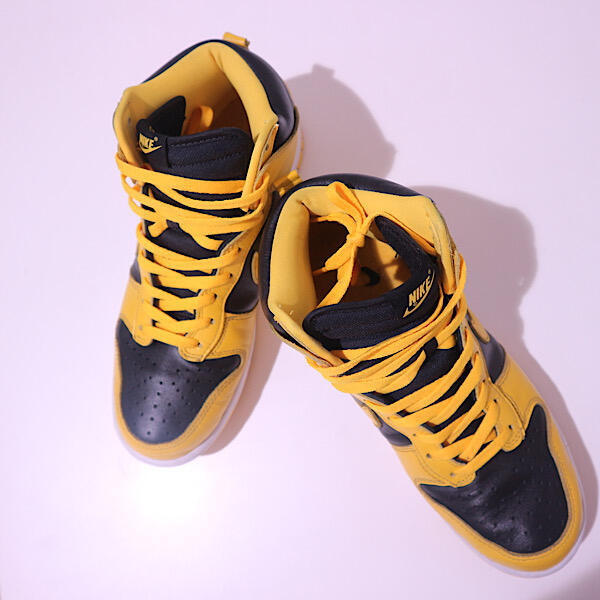 NIKE DUNK