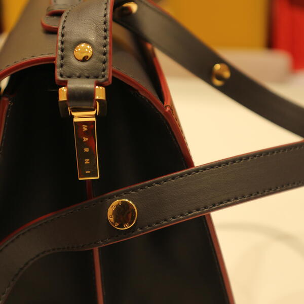 MARNI バッグ