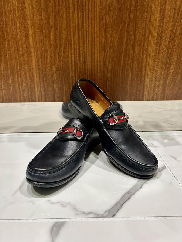 グッチ　ローファー