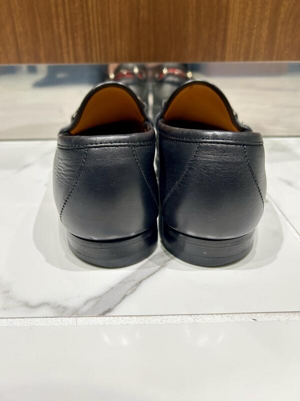 グッチ　ローファー