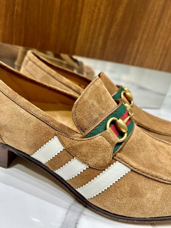 グッチ　ローファー