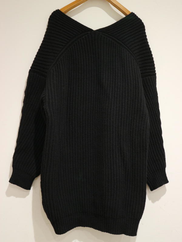 Acne Stuidous　ニット