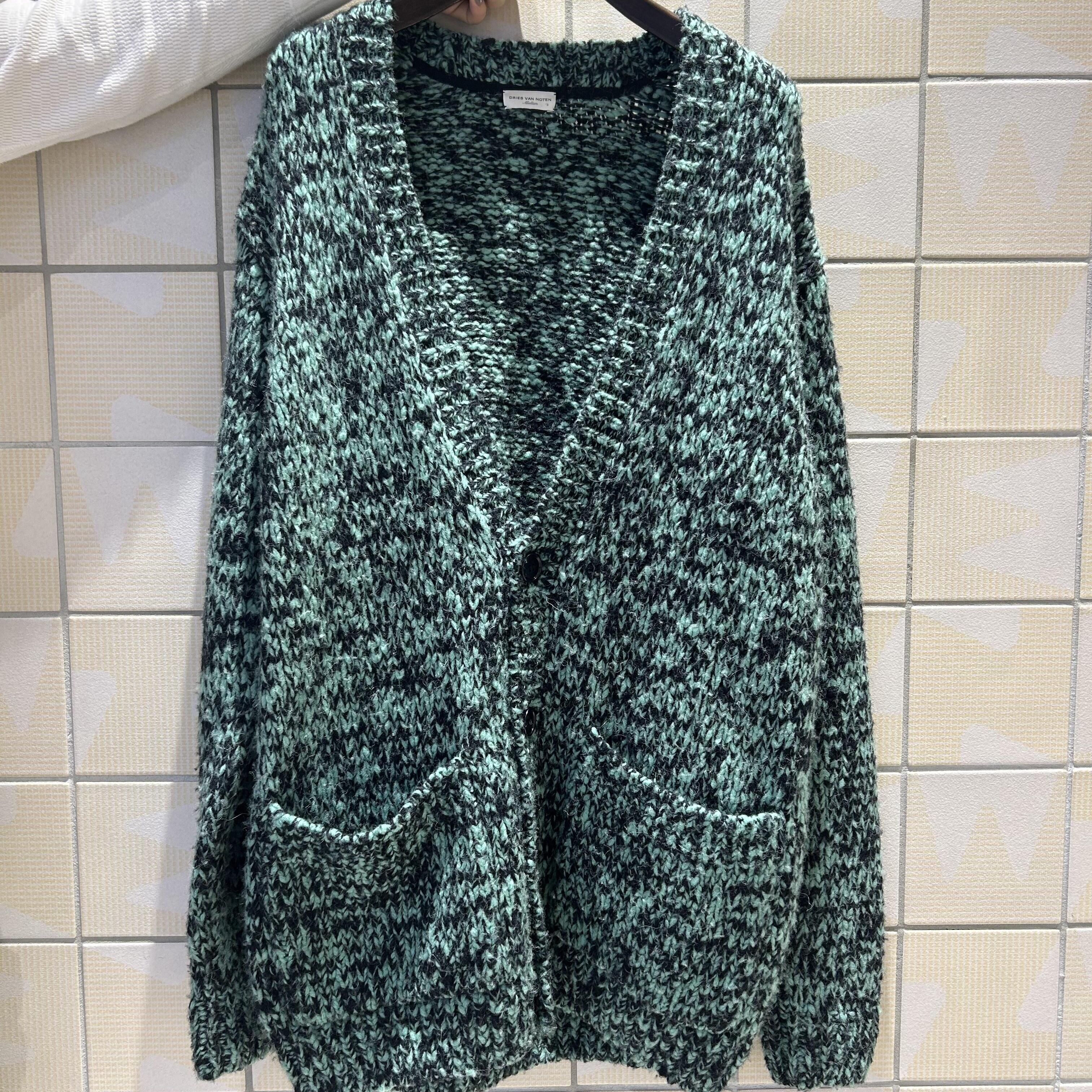 DRIES VAN NOTEN（ドリスヴァンノッテン）カーディガン 緑 サイズ:M  