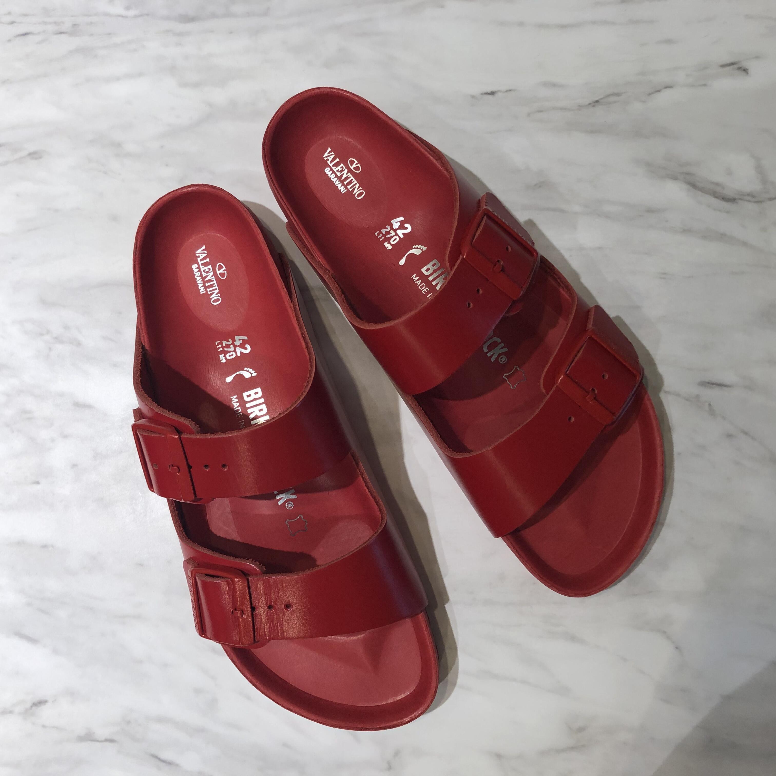 【VALENTINO GARAVANI × BIRKENSTOCK】快適なのにラグジュアリー