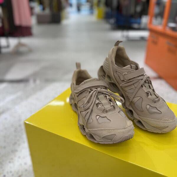 【beautiful people × MIZUNO】美の究極は機能に宿る