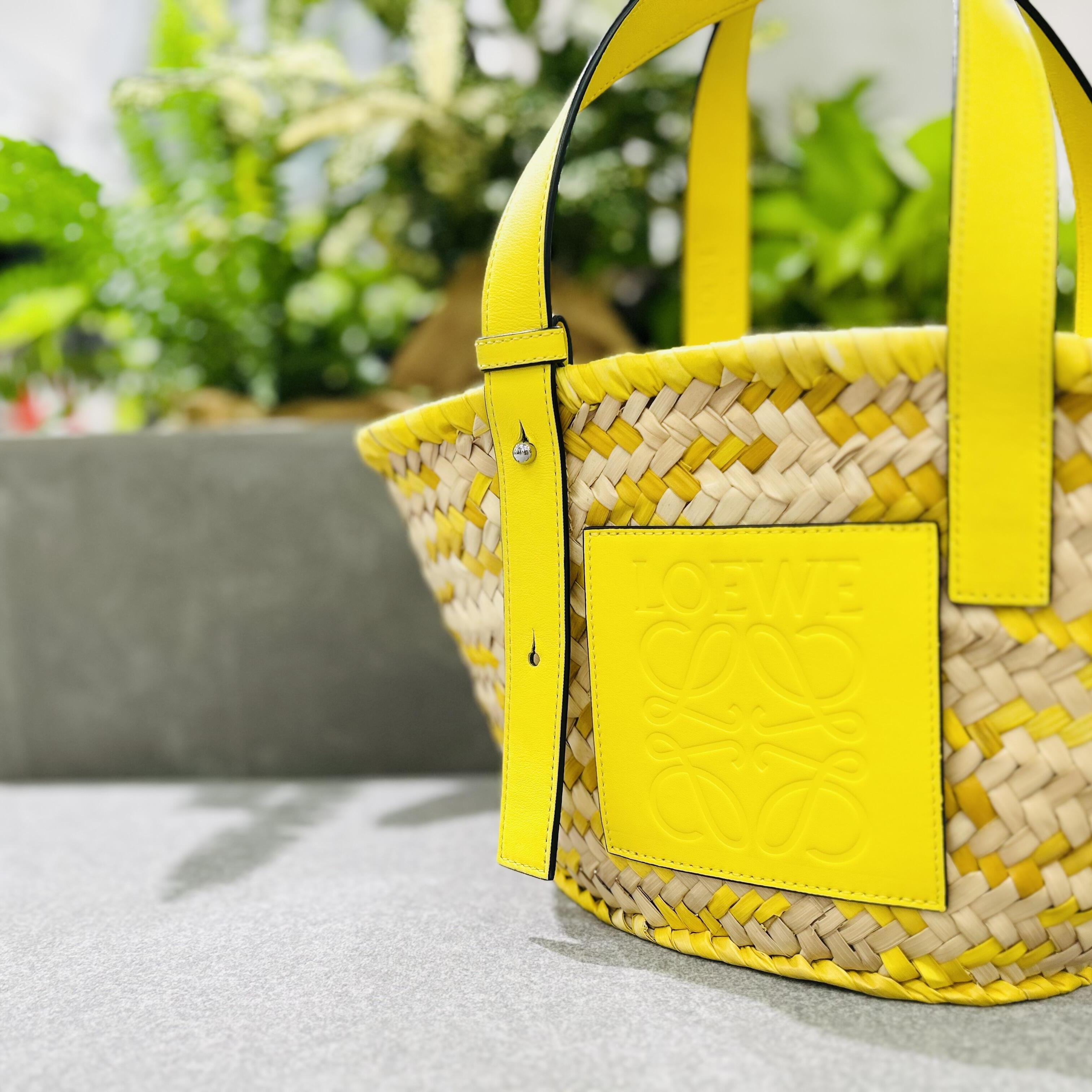 【LOEWE】春に持ちたいバスケットバッグ