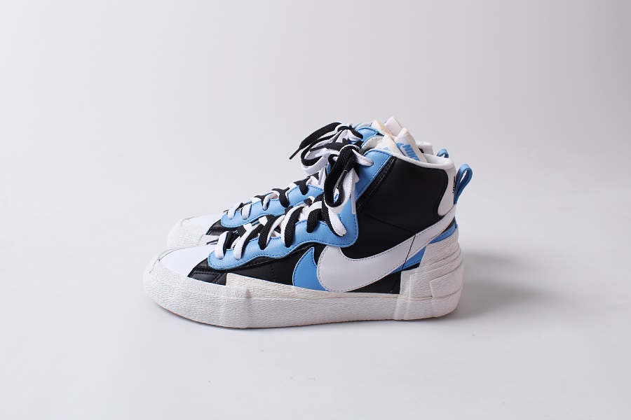 サカイ スニーカー NIKE BLAZER MID