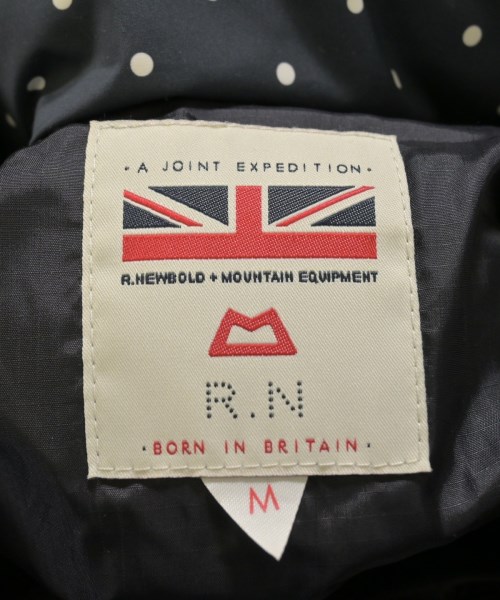 R.NEWBOLD（アールニューボールド）ダウンジャケット/ダウンベスト 黒 サイズ:M メンズ/2200627836176