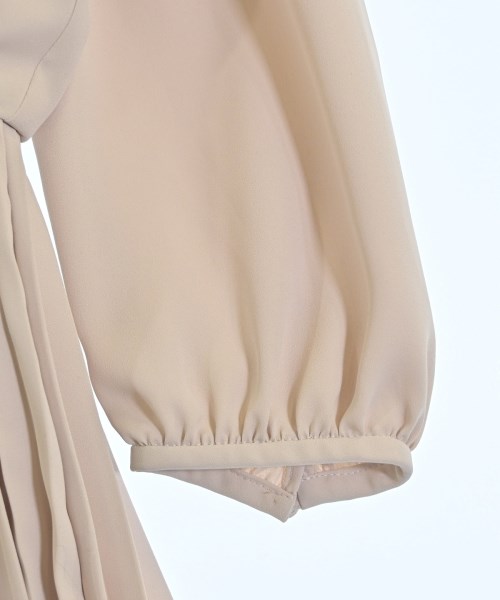 INED（イネド）ワンピース ベージュ サイズ:7(S位) レディース/2200648010029