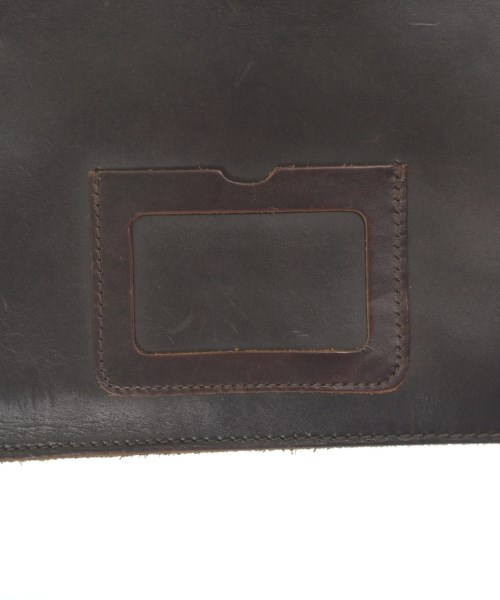 Dr.Martens（ドクターマーチン）クラッチバッグ 茶 サイズ:- レディース/2200676460025