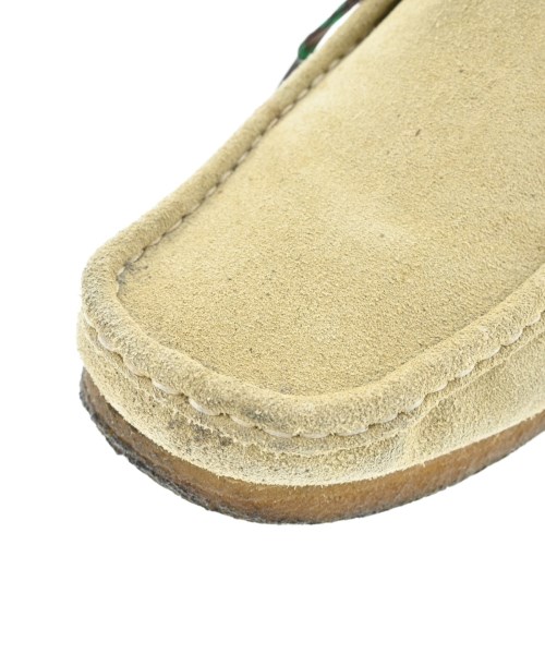 clarks（クラークス）その他 ベージュ サイズ:8(26cm位) メンズ/2200618074044