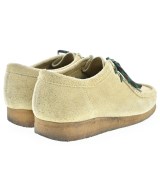 clarks（クラークス）その他 ベージュ サイズ:8(26cm位) メンズ/2200618074044