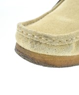clarks（クラークス）その他 ベージュ サイズ:8(26cm位) メンズ/2200618074044