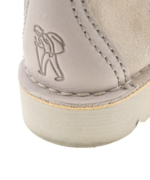 clarks（クラークス）その他 ベージュ サイズ:8 1/2(26.5cm位) メンズ/2200692628669