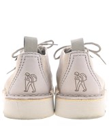 clarks（クラークス）その他 ベージュ サイズ:8 1/2(26.5cm位) メンズ/2200692628669