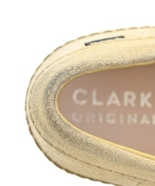 clarks（クラークス）その他 ベージュ サイズ:8(26cm位) メンズ/2200697136084